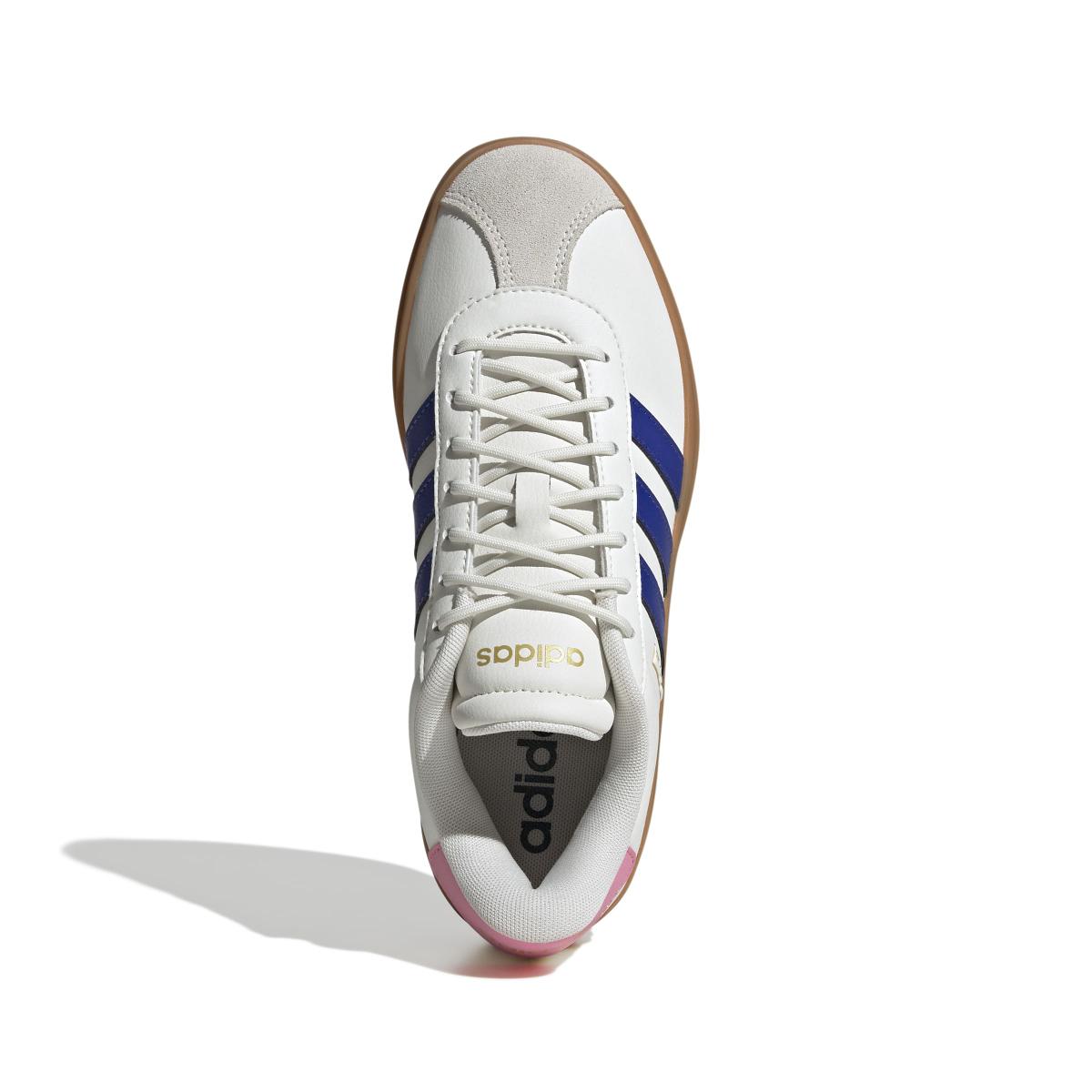 product/2/0/2025_adidas_jq5643_3_footwear_photography_top_portrait_view_white.jpg