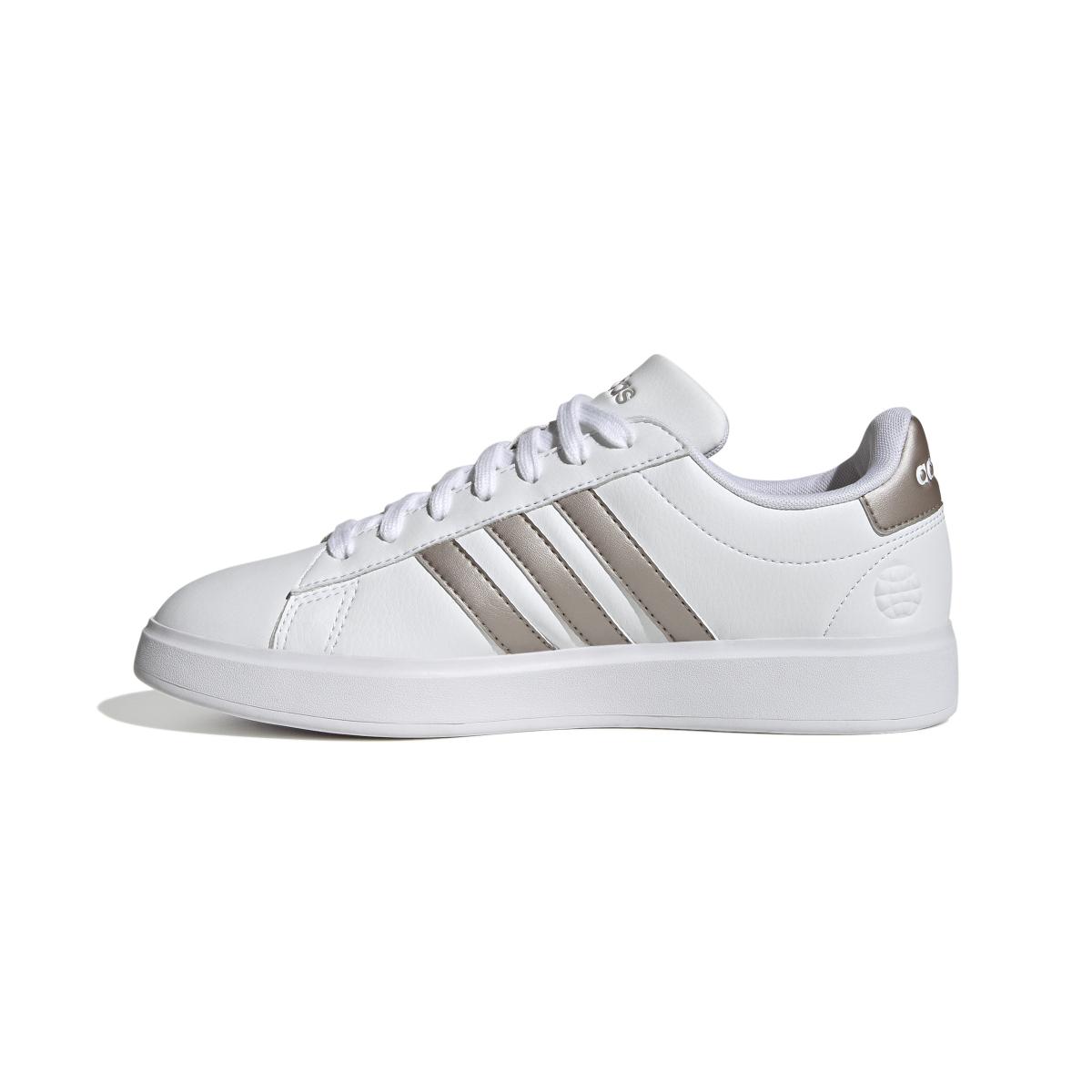product/a/d/adidas-originals_gw9215_5_footwear_photography_side_medial_center_view_white_000.jpg
