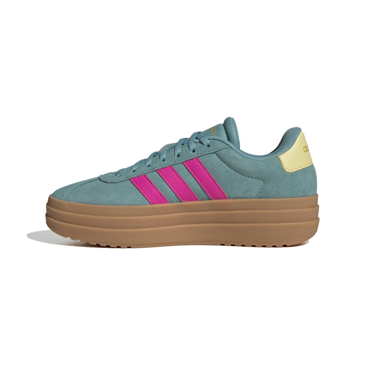 product/a/d/adidas-originals_jq5634_5_footwear_photography_side_medial_center_view_white.jpg