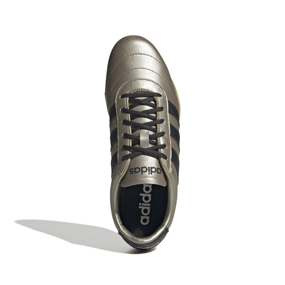product/a/d/adidas-originals_jq9681_3_footwear_photography_top_portrait_view_white.jpg