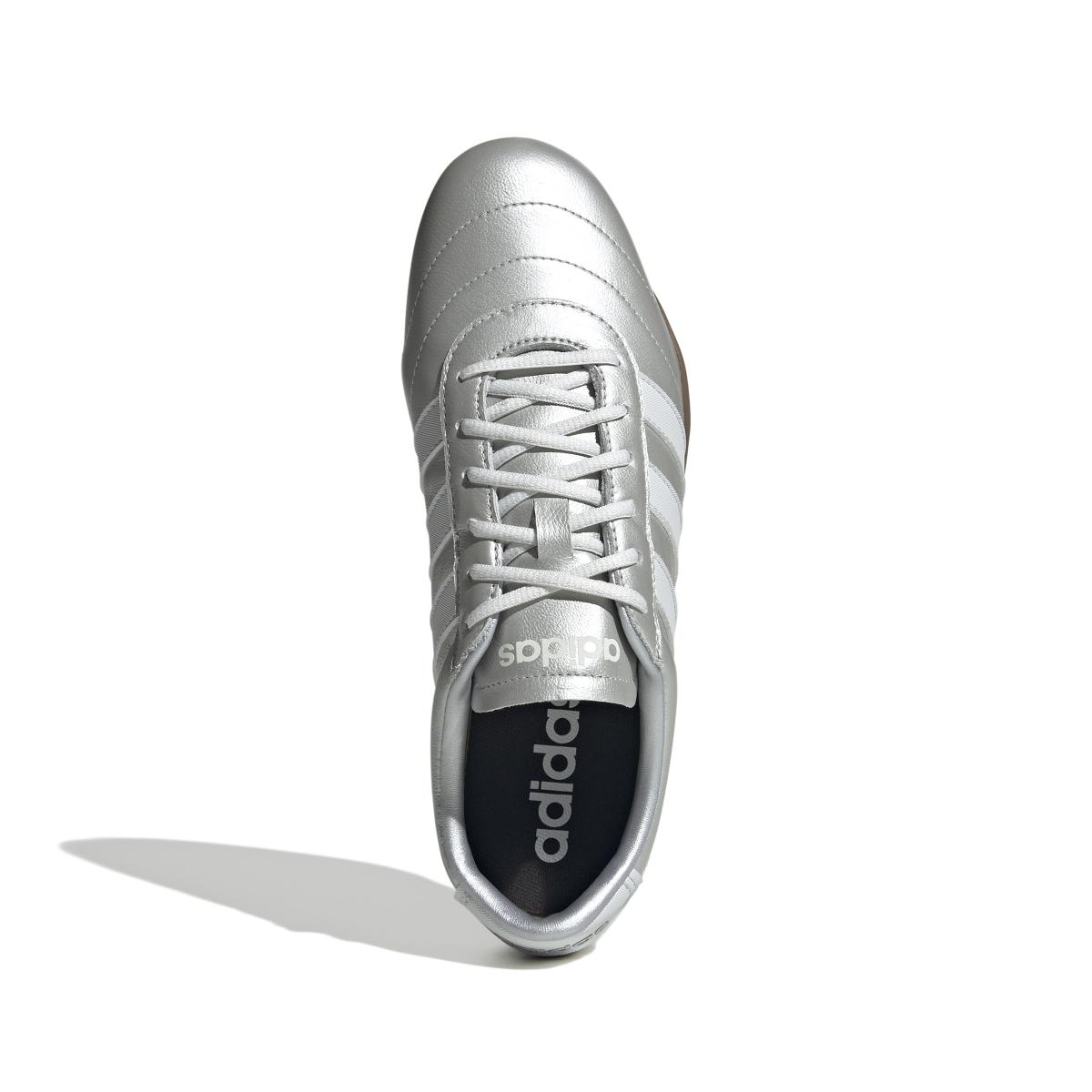 product/a/d/adidas-originals_jq9682_3_footwear_photography_top_portrait_view_white.jpg