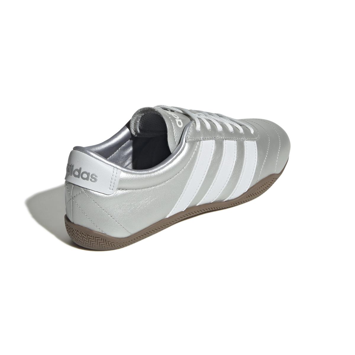 product/a/d/adidas-originals_jq9682_7_footwear_photography_back_lateral_top_view_white.jpg
