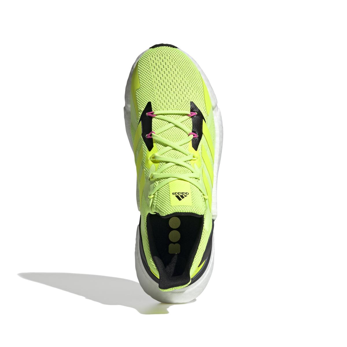 product/a/d/adidas_fx8437_3_footwear_photography_top_portrait_view_white-030824.jpg