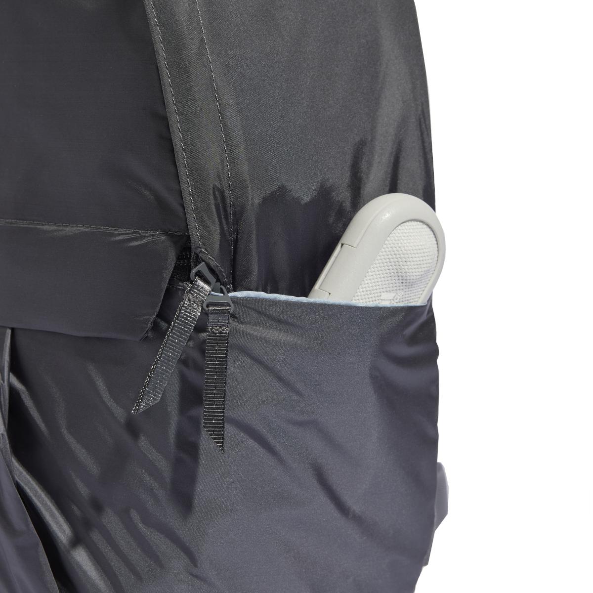 product/a/d/adidas_hy0756_5_hardware_photography_detail_view_1_white.jpg