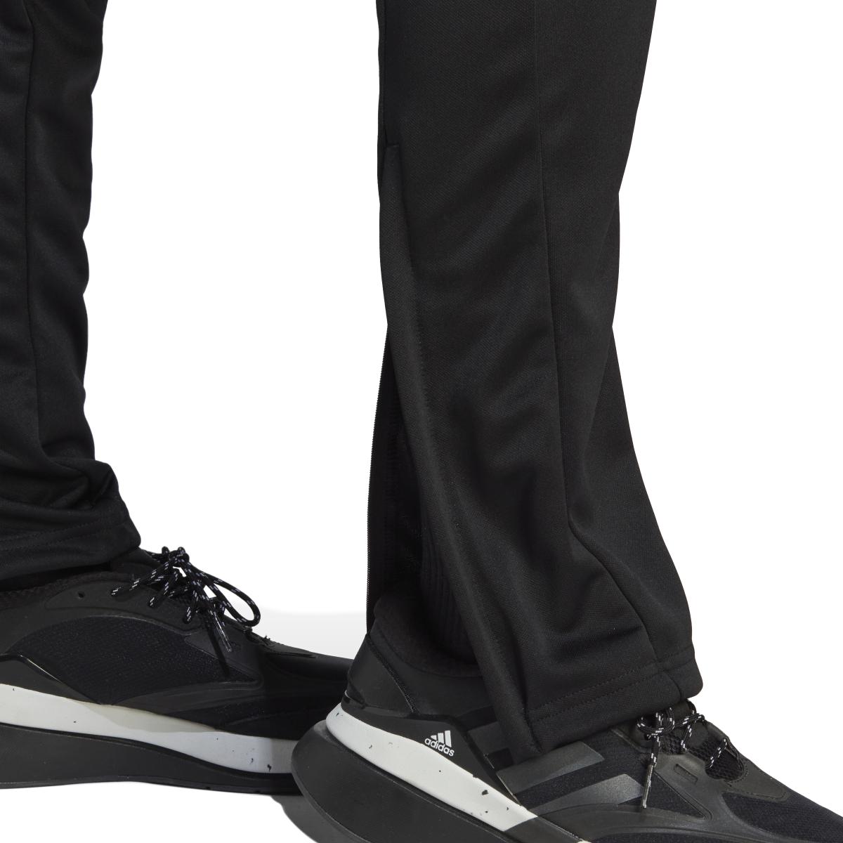 product/a/d/adidas_ia3034_7_apparel_on_model_detail_view_2_white.jpg