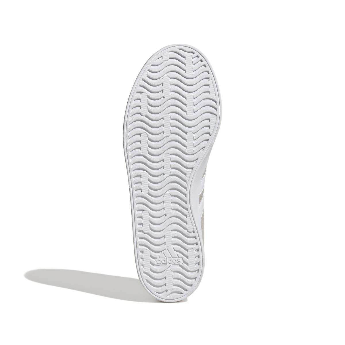 product/a/d/adidas_id6280_4_footwear_photography_bottom_view_white.jpg