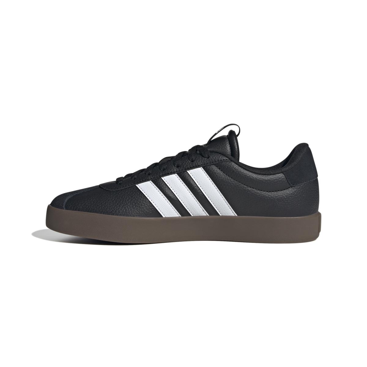 product/a/d/adidas_id6286_5_footwear_photography_side_medial_center_view_white.jpg