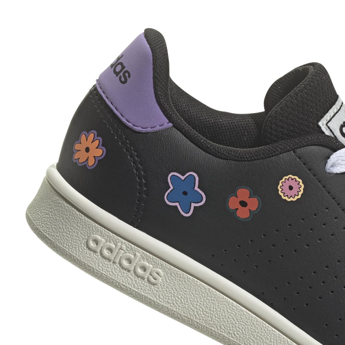 product/a/d/adidas_ie7453_9_footwear_photography_detail_view_2_white.jpg