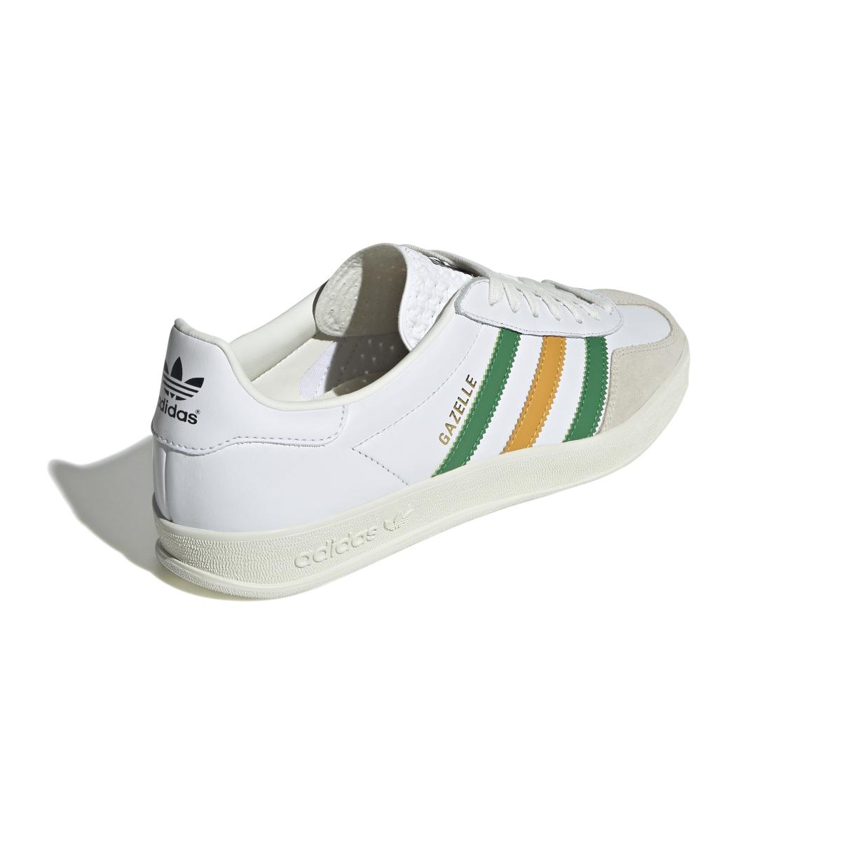 product/a/d/adidas_ie9092_7_footwear_photography_back_lateral_top_view_white.jpg