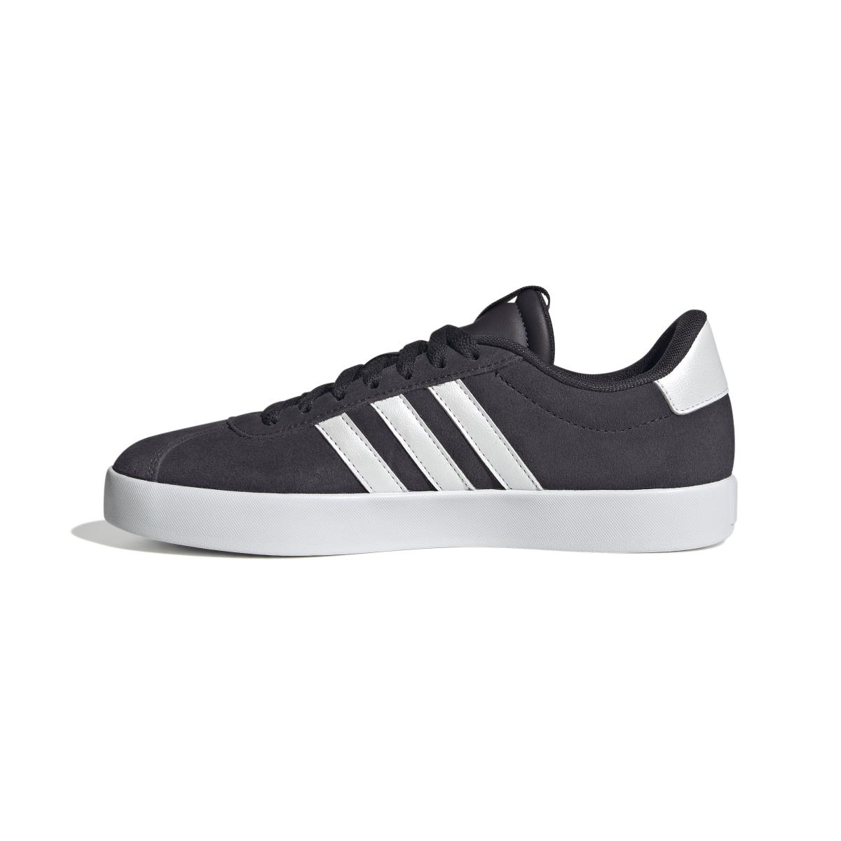 product/a/d/adidas_if4471_5_footwear_photography_side_medial_center_view_white-nw110824.jpg