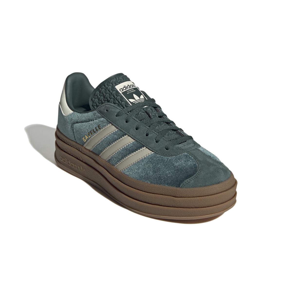 product/a/d/adidas_ig4391_6_footwear_photography_front_lateral_top_view_white.jpg