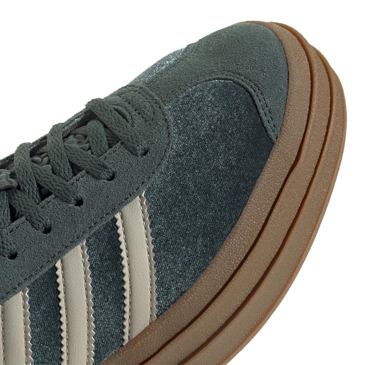 product/a/d/adidas_ig4391_9_footwear_photography_detail_view_2_white.jpg