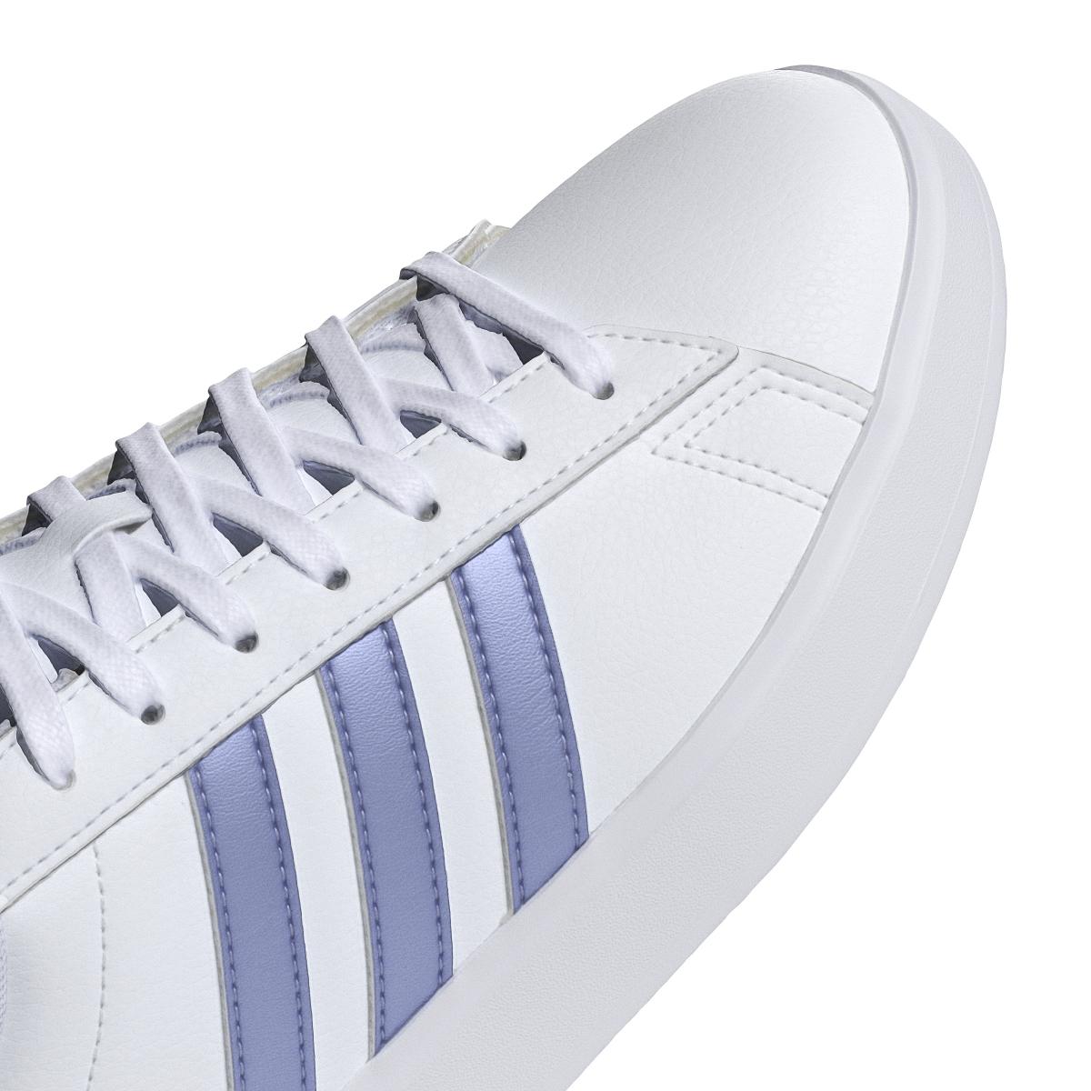 product/a/d/adidas_ig9247_8_footwear_photography_detail_view_1_white.jpg