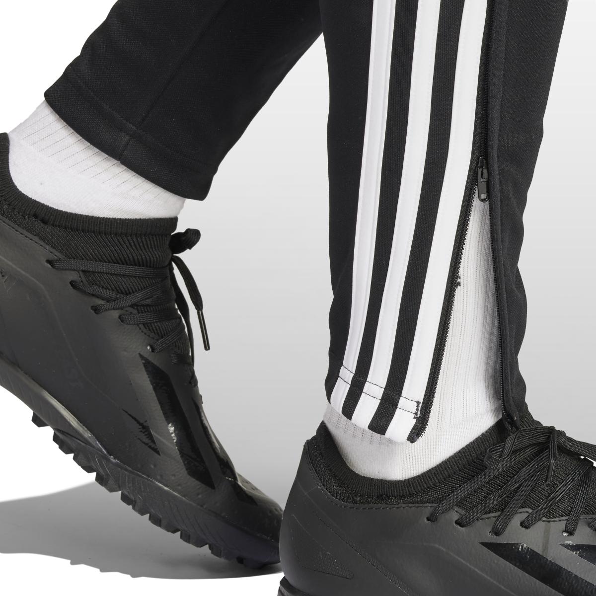 product/a/d/adidas_ij7660_9_apparel_on_model_detail_view_2_white.jpg