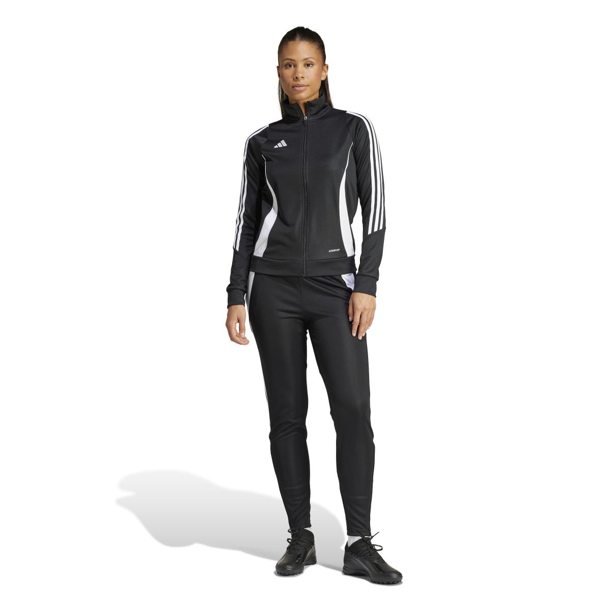 product/a/d/adidas_ij9961_8_apparel_on_model_standard_outfit_view_white.jpg