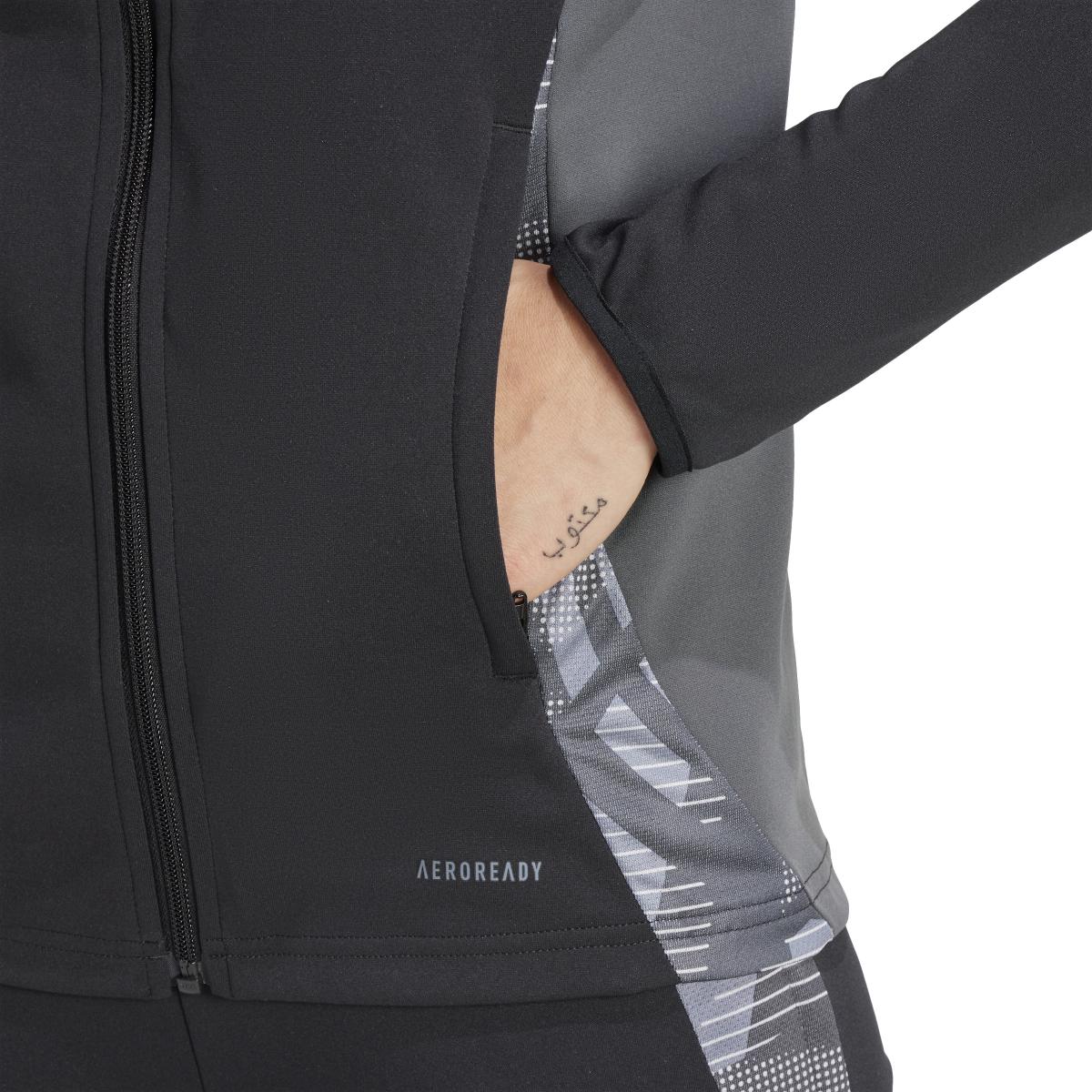 product/a/d/adidas_ip7595_9_apparel_on_model_detail_view_2_white.jpg