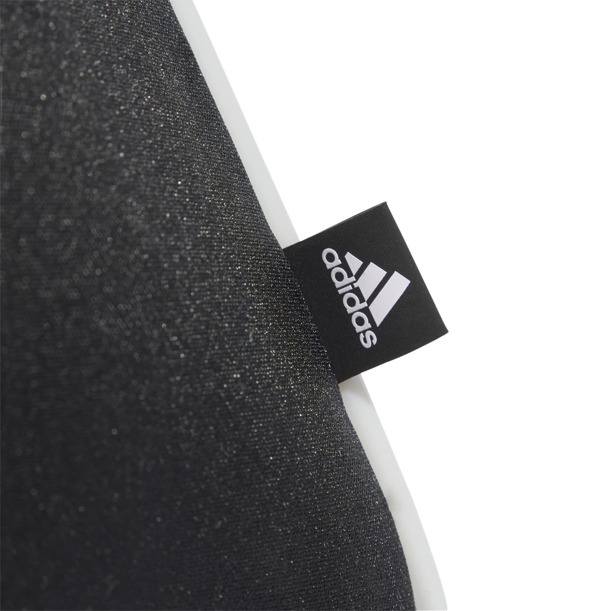 product/a/d/adidas_ip9785_5_hardware_photography_detail_view_2_white.jpg