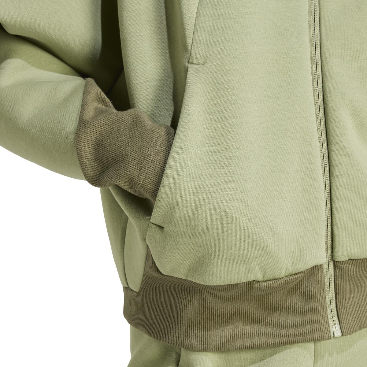 product/a/d/adidas_iw7752_9_apparel_on_model_detail_view_2_white.jpg