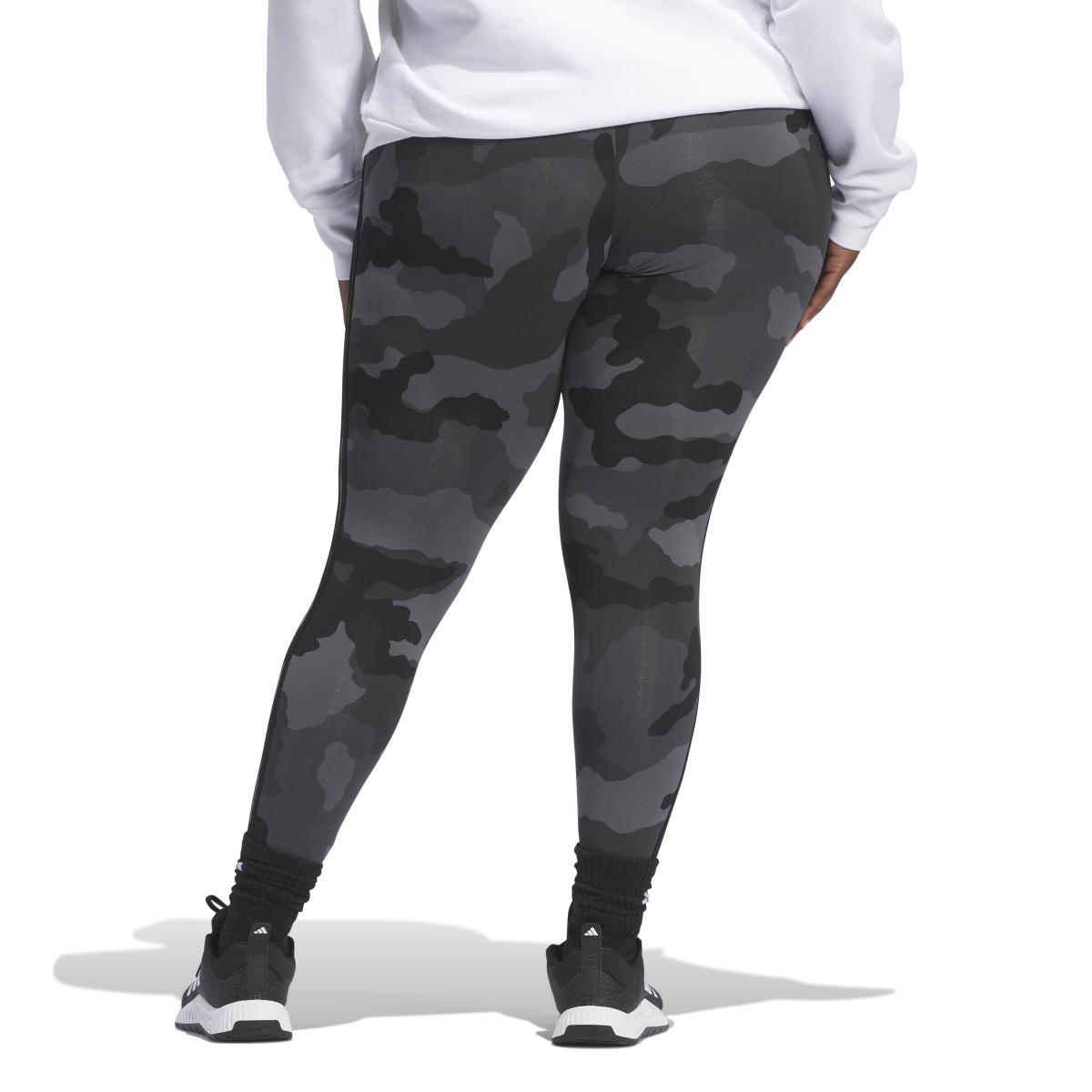 product/a/d/adidas_iy3713_4_apparel_on_model_back_view_white-nw112824.jpg