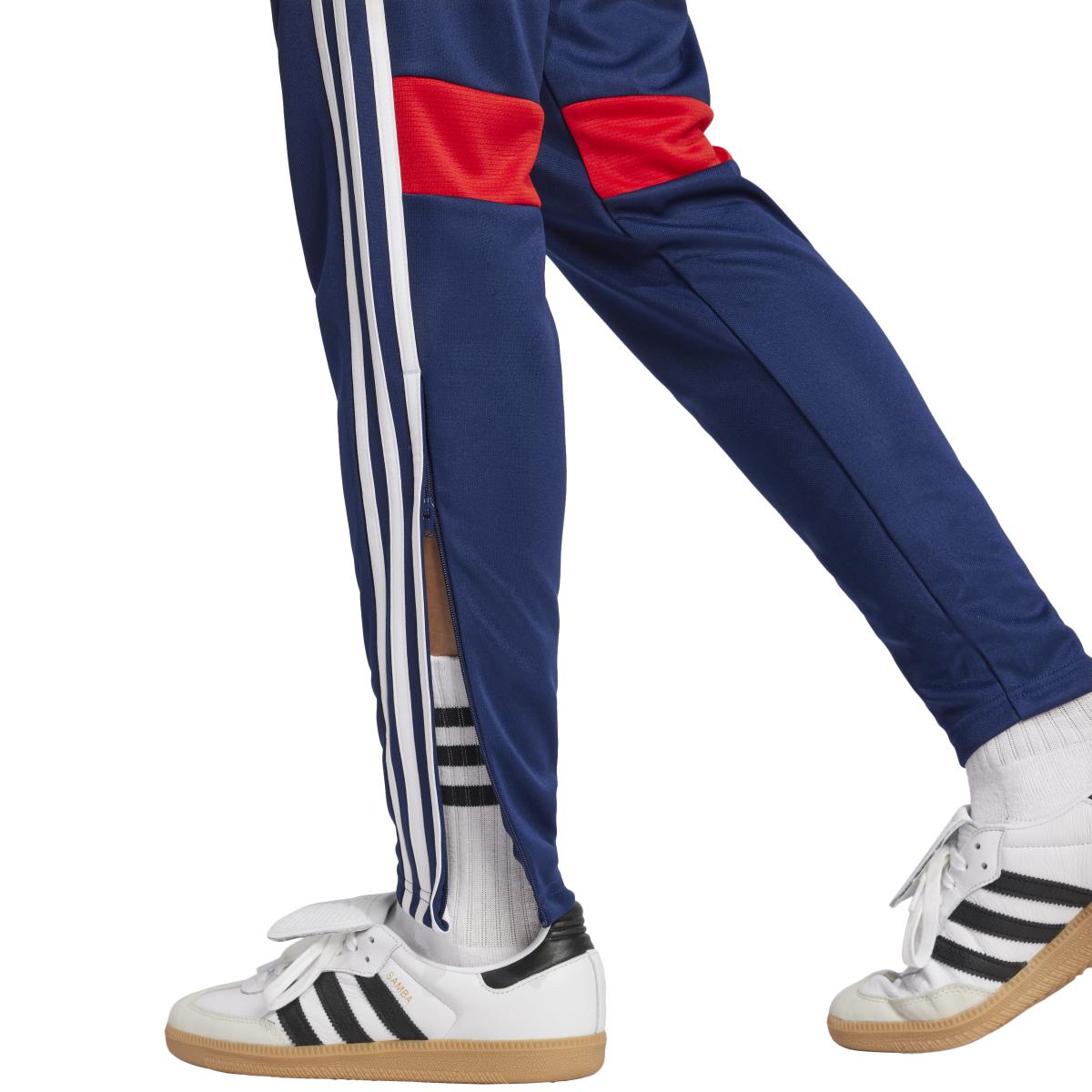 product/a/d/adidas_jd0570_navblu-red_4.jpg