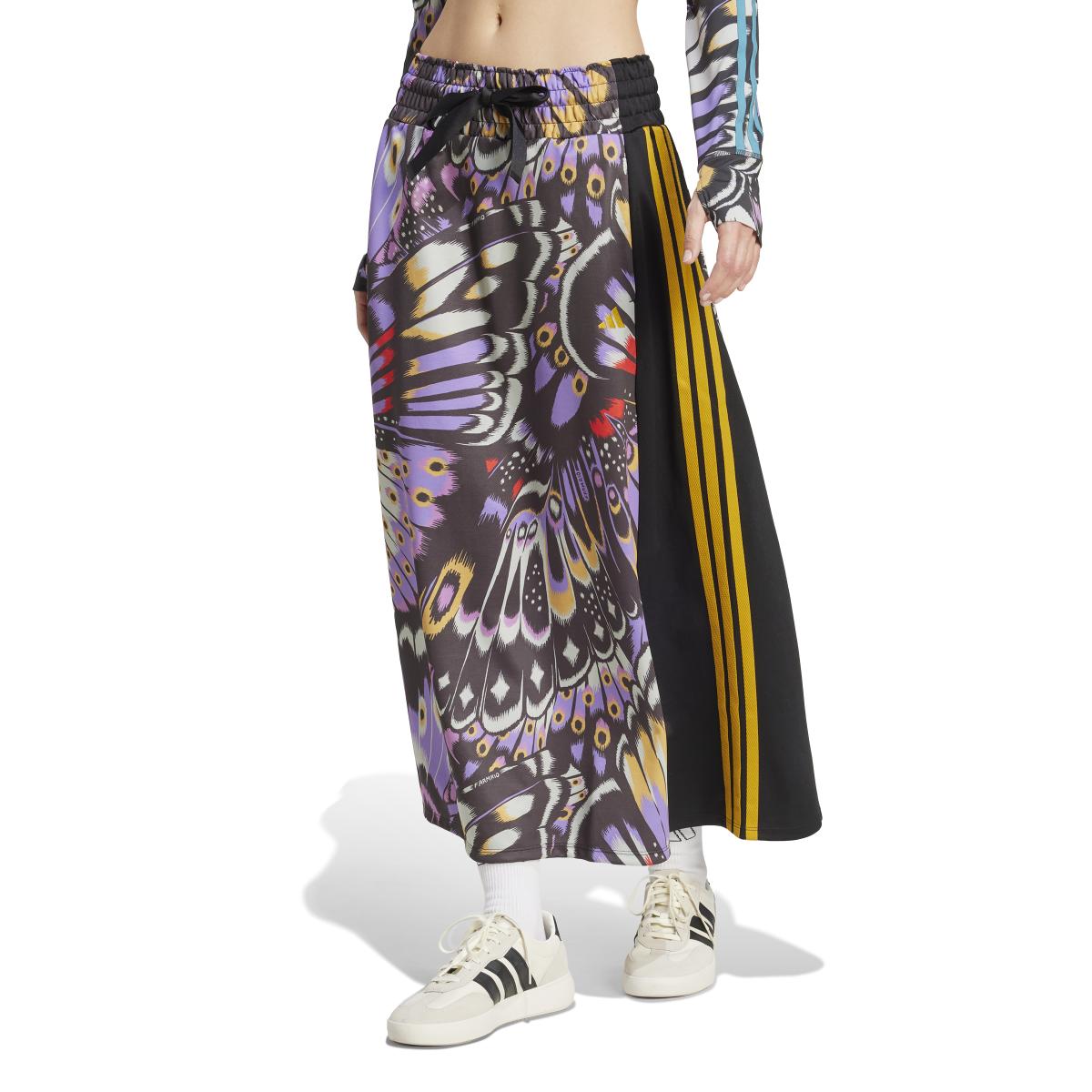 product/a/d/adidas_jl8619_2_apparel_on_model_standard_view_white.jpg
