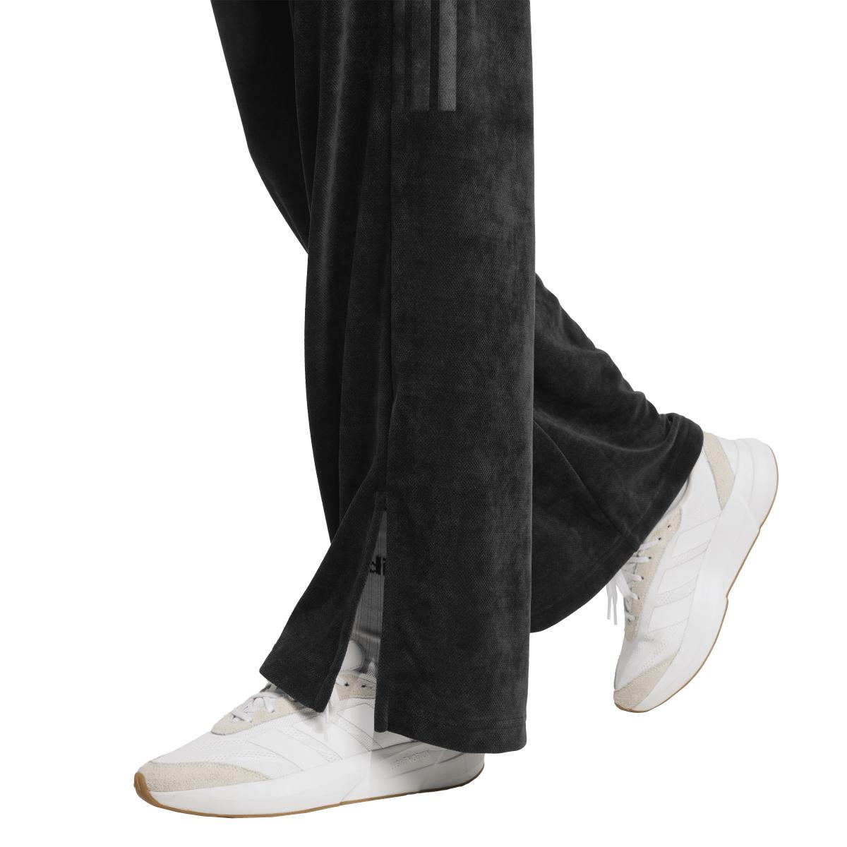 product/a/d/adidas_jm1805_black_5.jpg
