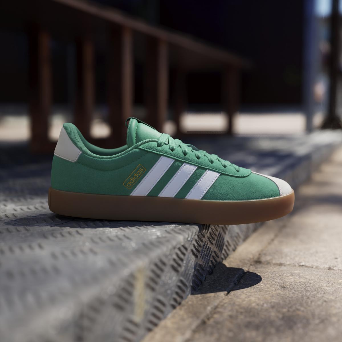 product/a/d/adidas_jp5285_16_footwear_photography_heromrktng_view_3.jpg