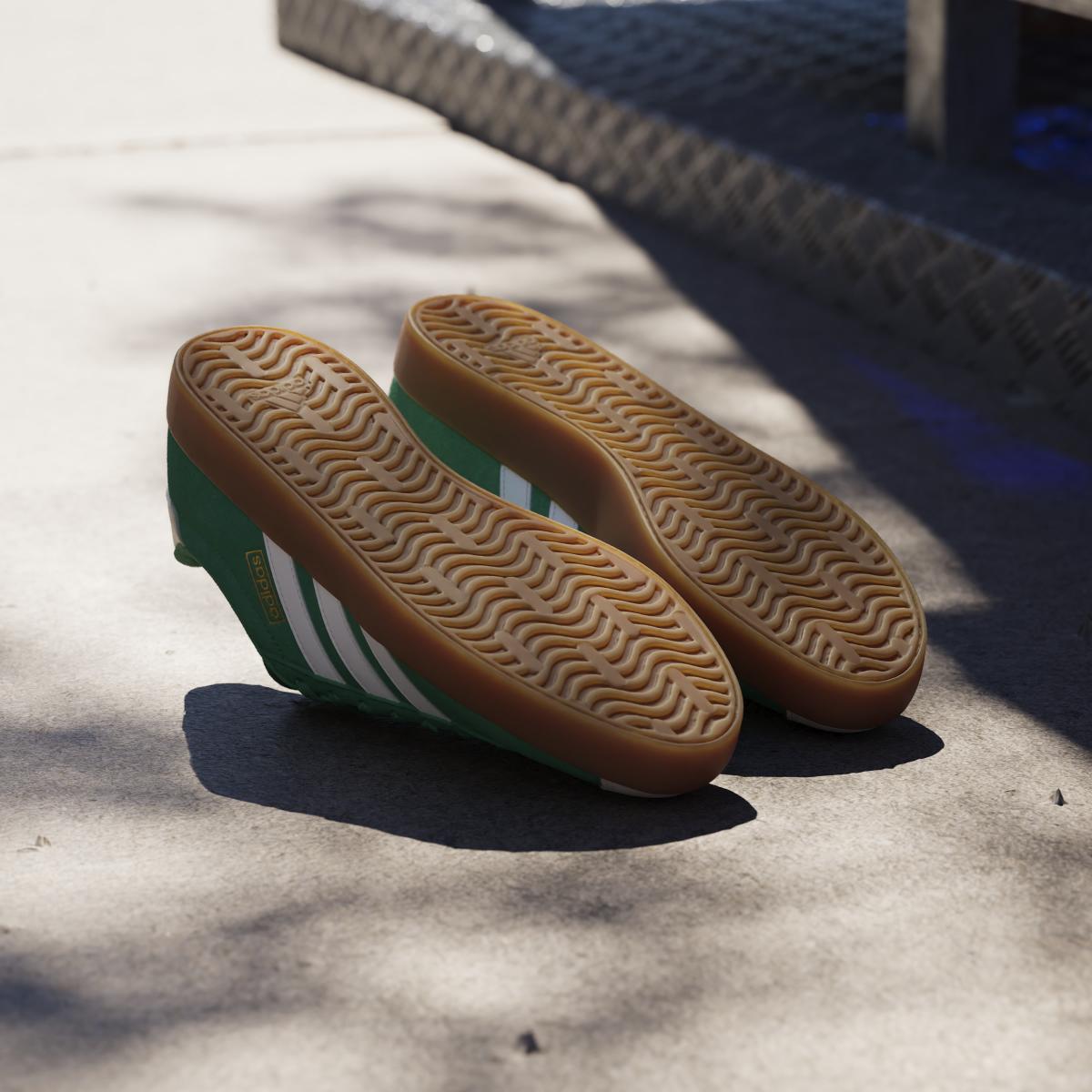 product/a/d/adidas_jp5285_17_footwear_photography_heromrktng_view_4.jpg