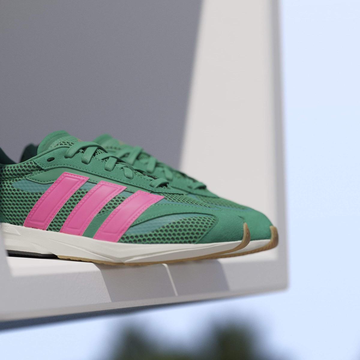 product/a/d/adidas_jp6181_23_footwear_photography_heromrktng_view_10-nw091625.jpg