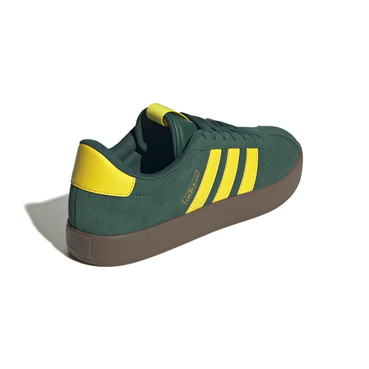 product/a/d/adidas_jp7535_7_footwear_photography_back_lateral_top_view_white-nw091625.jpg