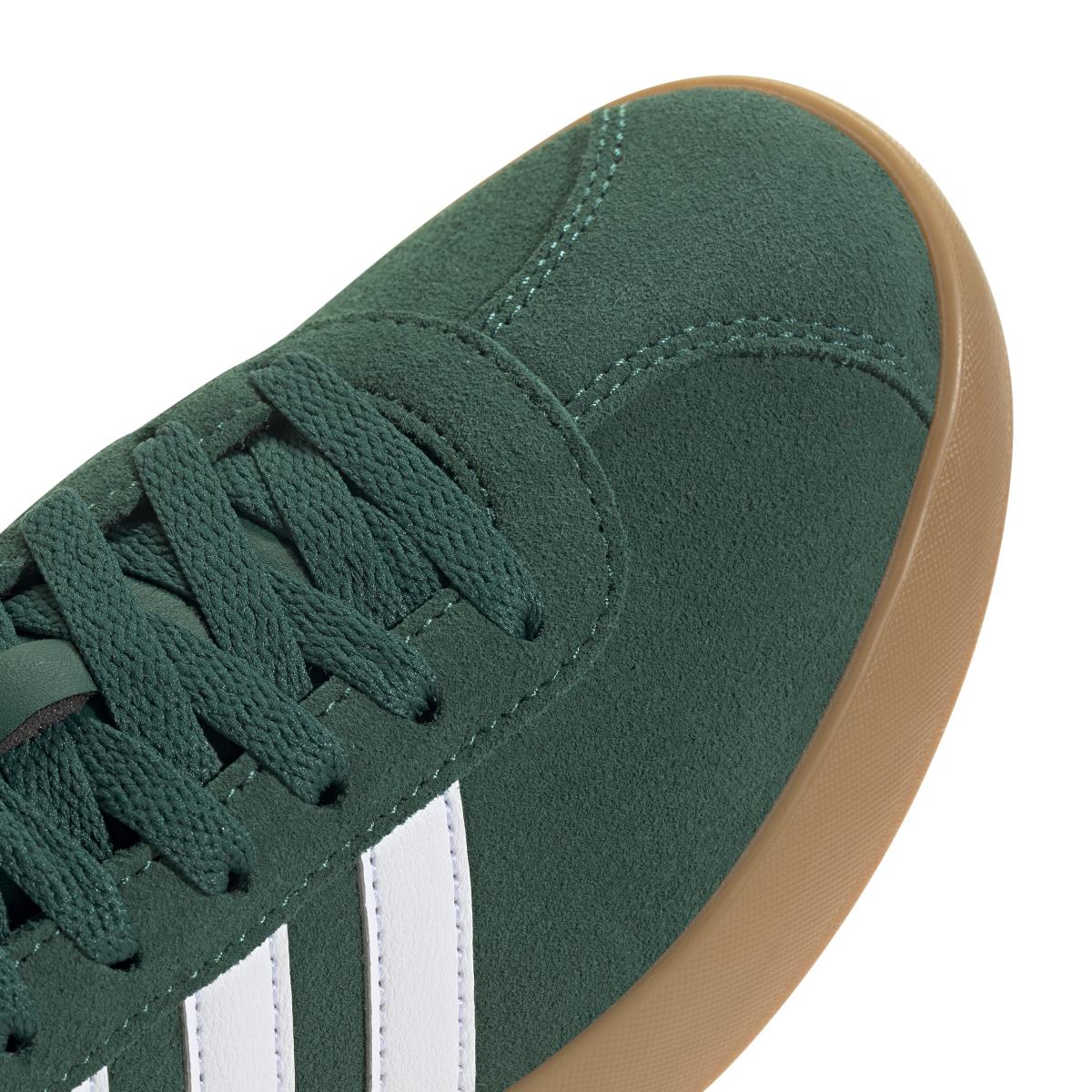 product/a/d/adidas_jp7538_9_footwear_photography_detail_view_2_white.jpg