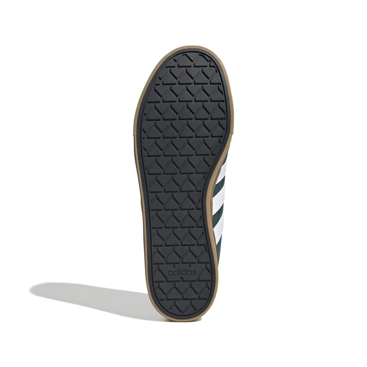 product/a/d/adidas_jq5614_4_footwear_photography_bottom_view_white.jpg