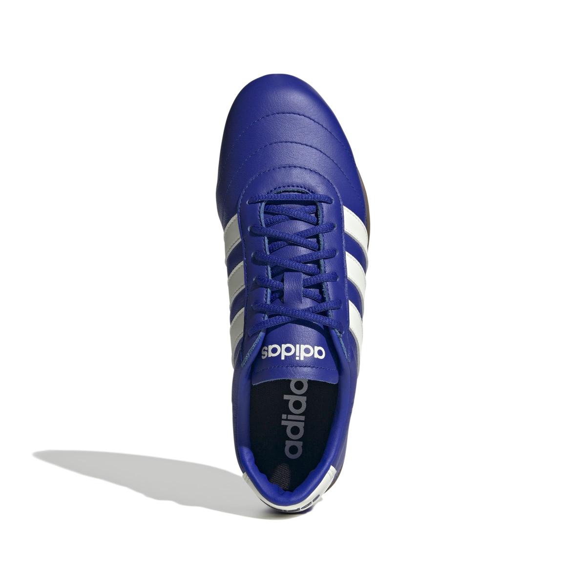 product/a/d/adidas_jq9692_3_footwear_photography_top_portrait_view_white-nw091625.jpg