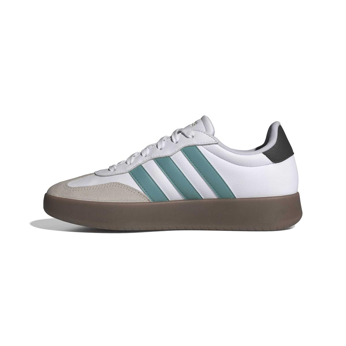 product/a/d/adidas_jr1194_5_footwear_photography_side_medial_center_view_white-nw091625.jpg