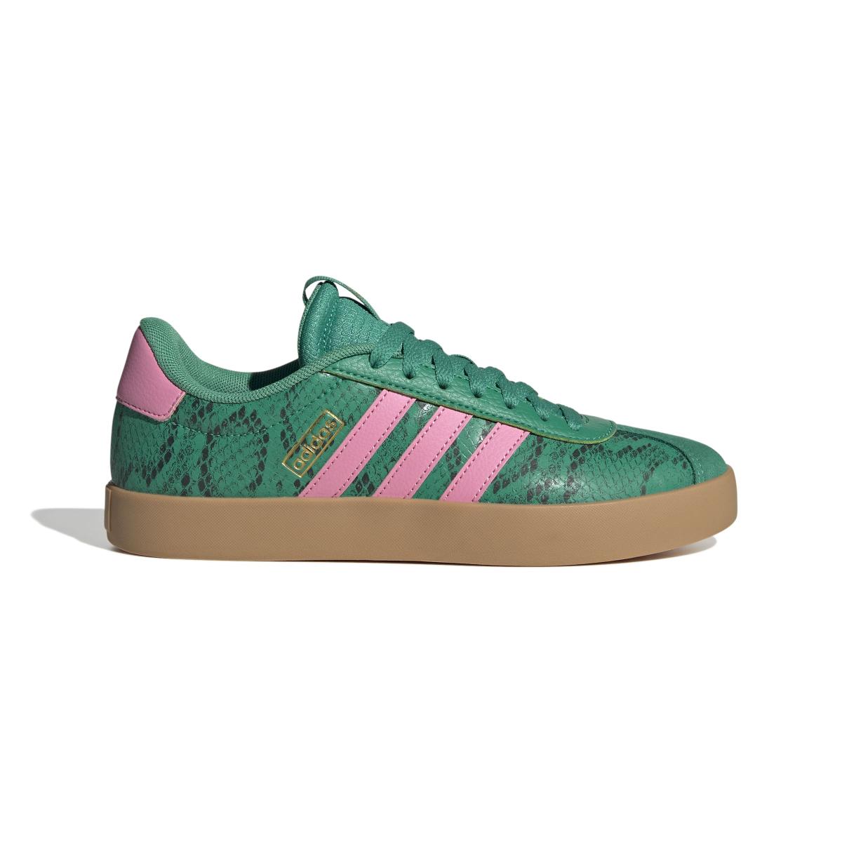 product/a/d/adidas_jr8668_1_footwear_photography_side_lateral_center_view_white-nw091725.jpg