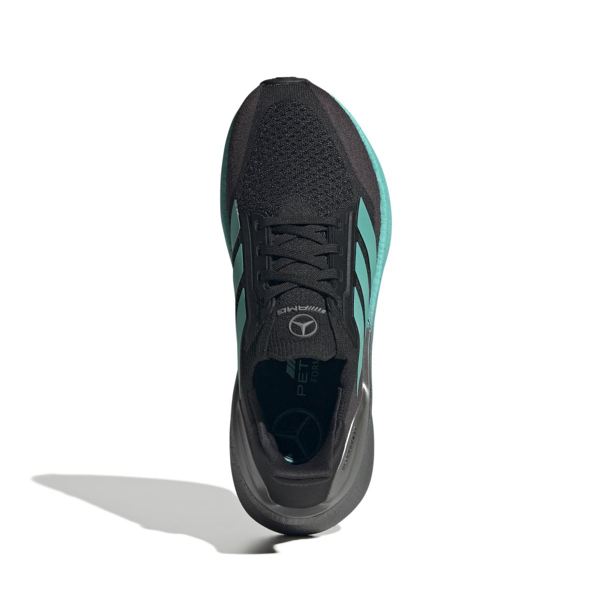 product/a/d/adidas_jr9385_3_footwear_photography_top_portrait_view_white-nw091725.jpg
