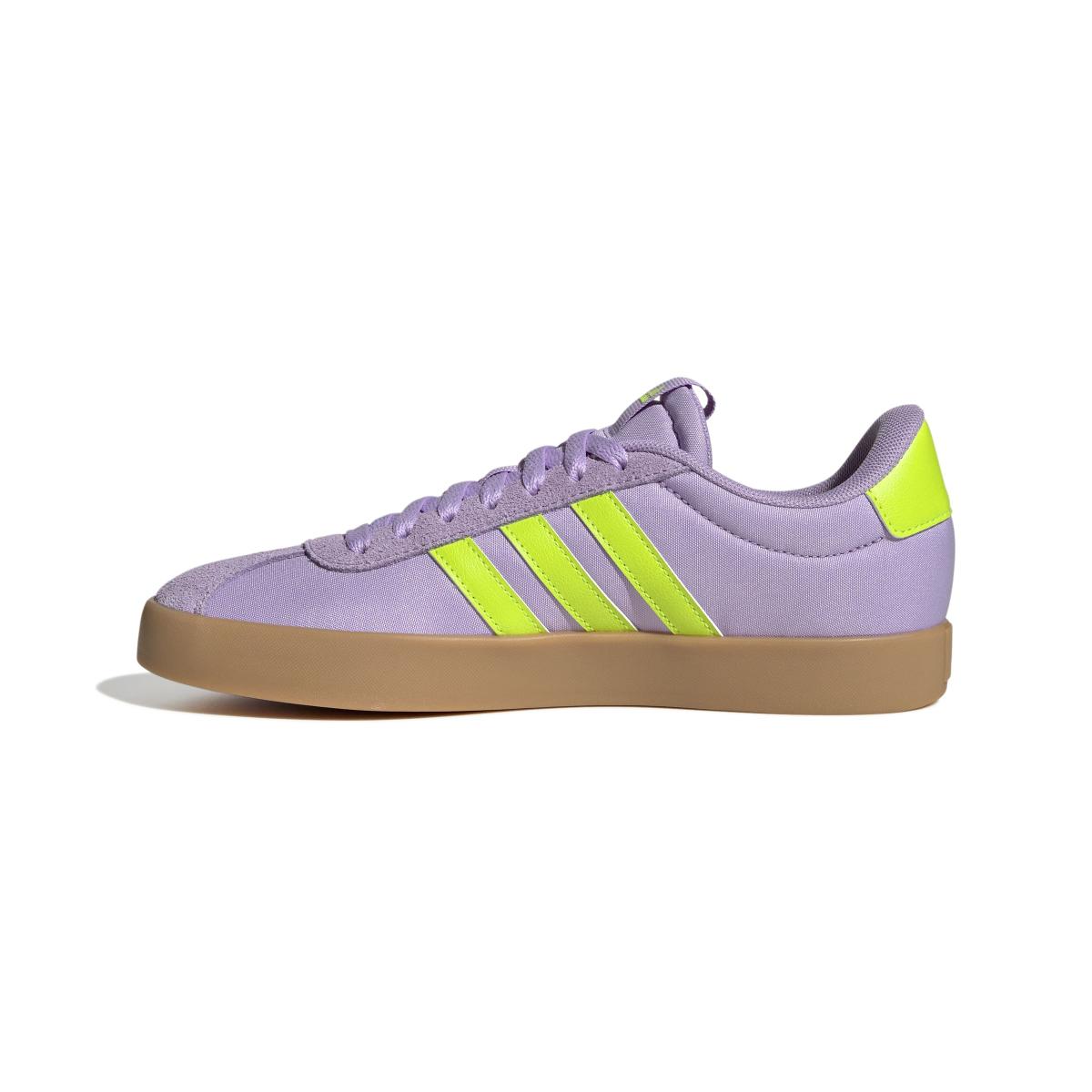 product/a/d/adidas_js2058_5_footwear_photography_side_medial_center_view_white-nw091725.jpg