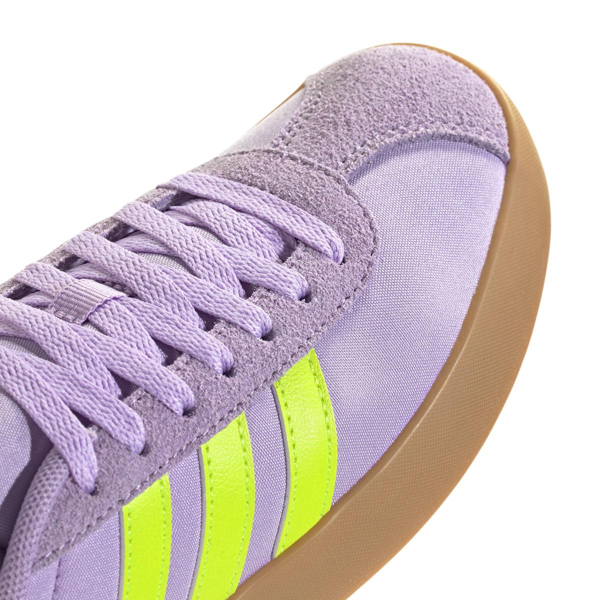 product/a/d/adidas_js2058_9_footwear_photography_detail_view_2_white-nw091725.jpg