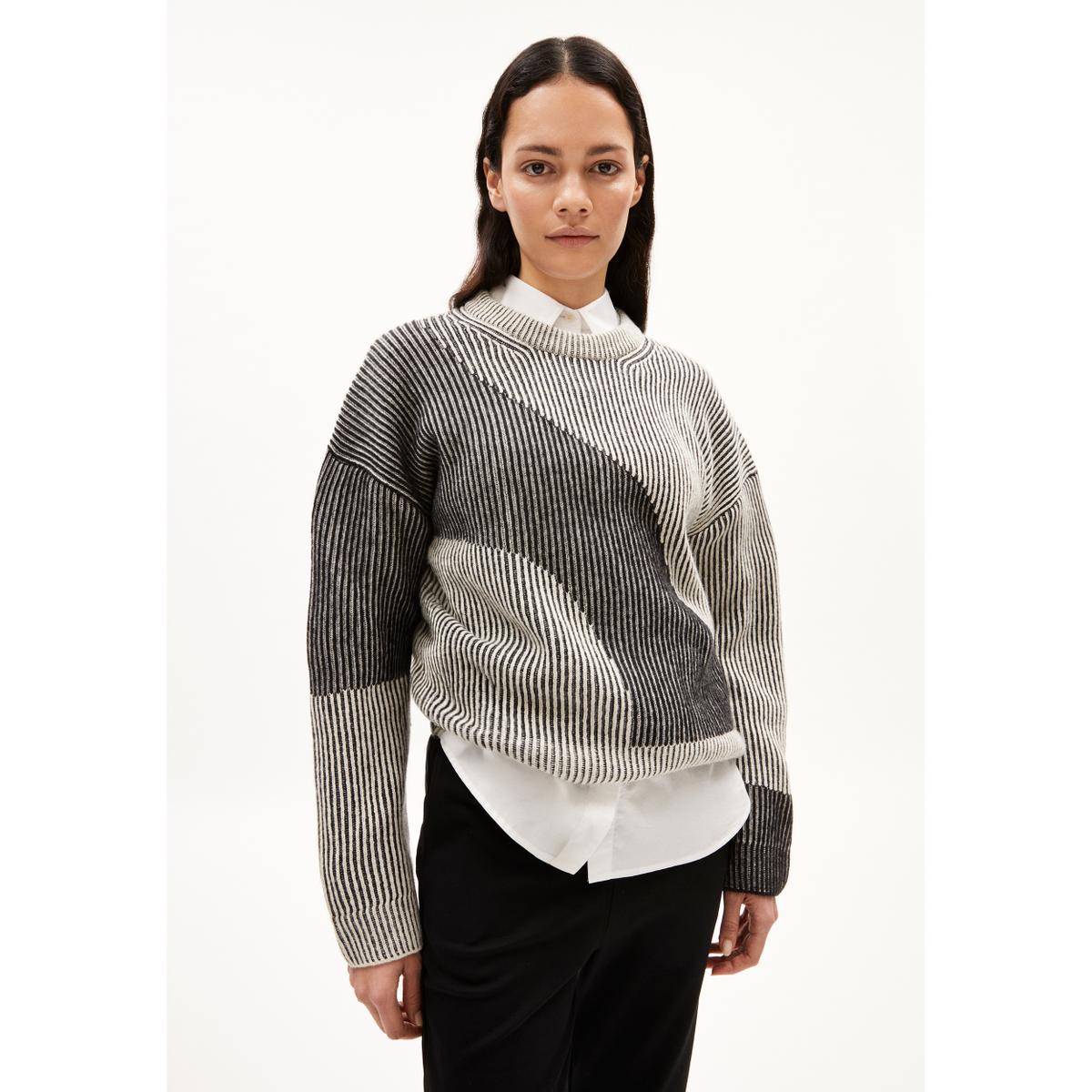 product/a/r/armedangels_30006331-347_black-off-white_3.jpg