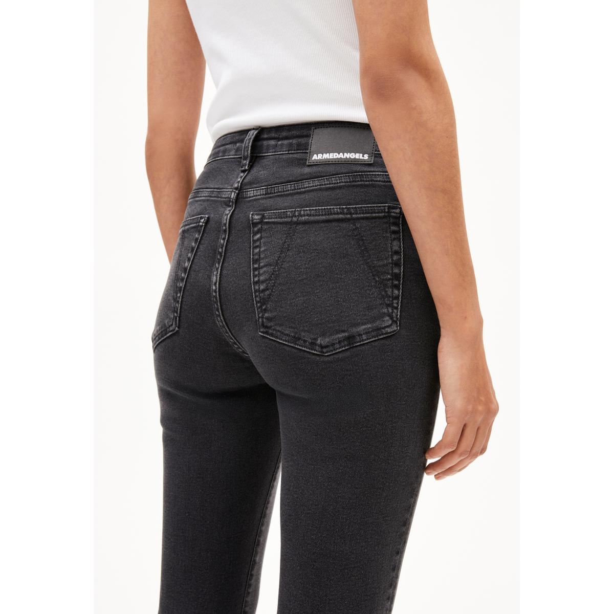 product/a/r/armedangels_30007758-2453_true-black-washed_5.jpg