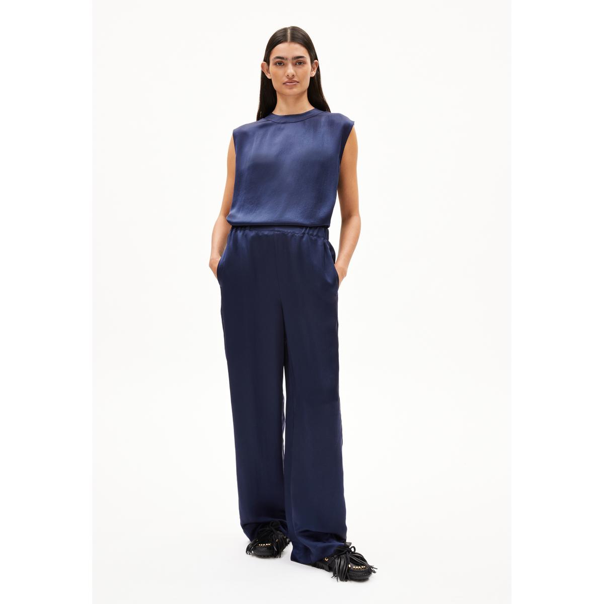 product/a/r/armedangels_30008146-3232_tinted-navy_2.jpg