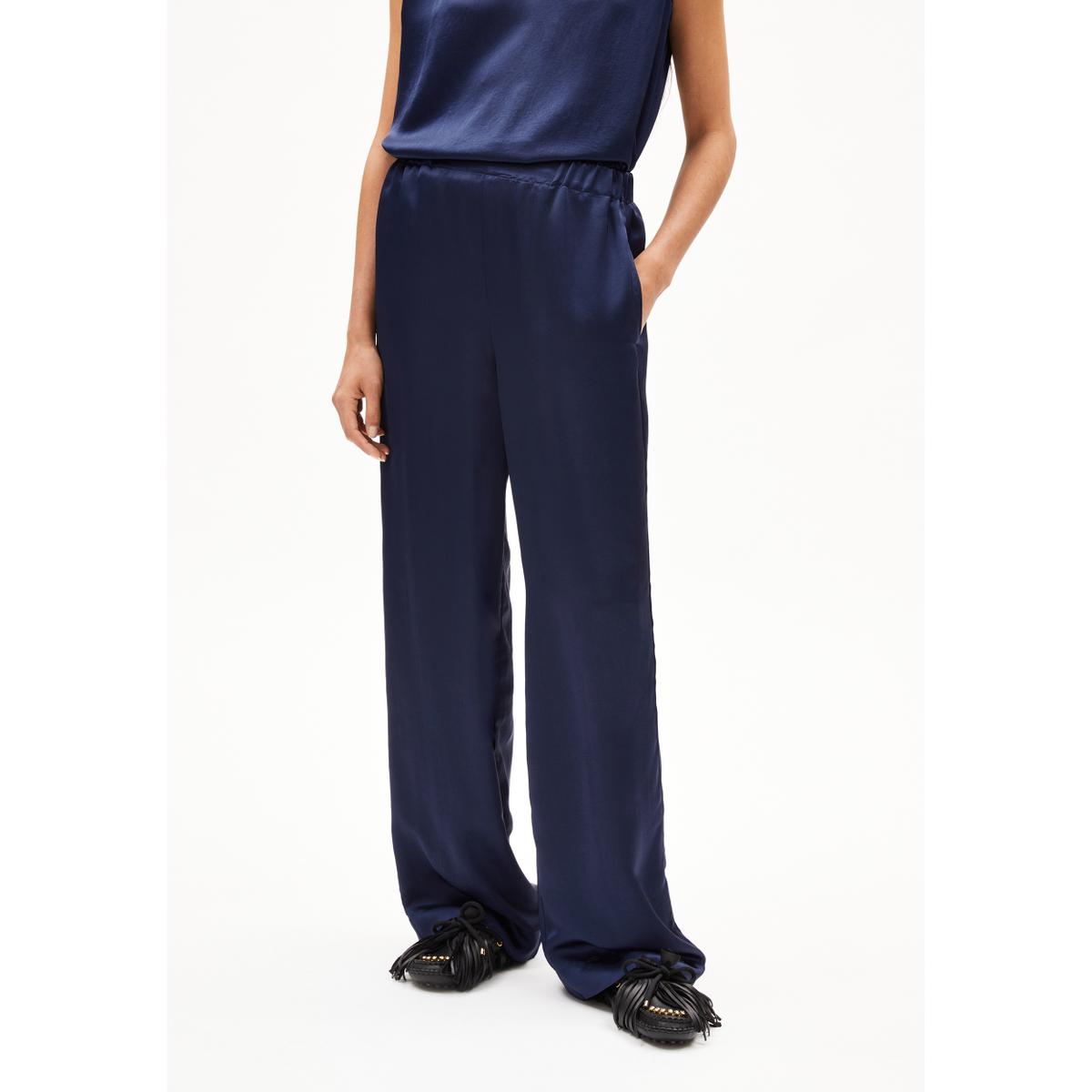 product/a/r/armedangels_30008146-3232_tinted-navy_3.jpg