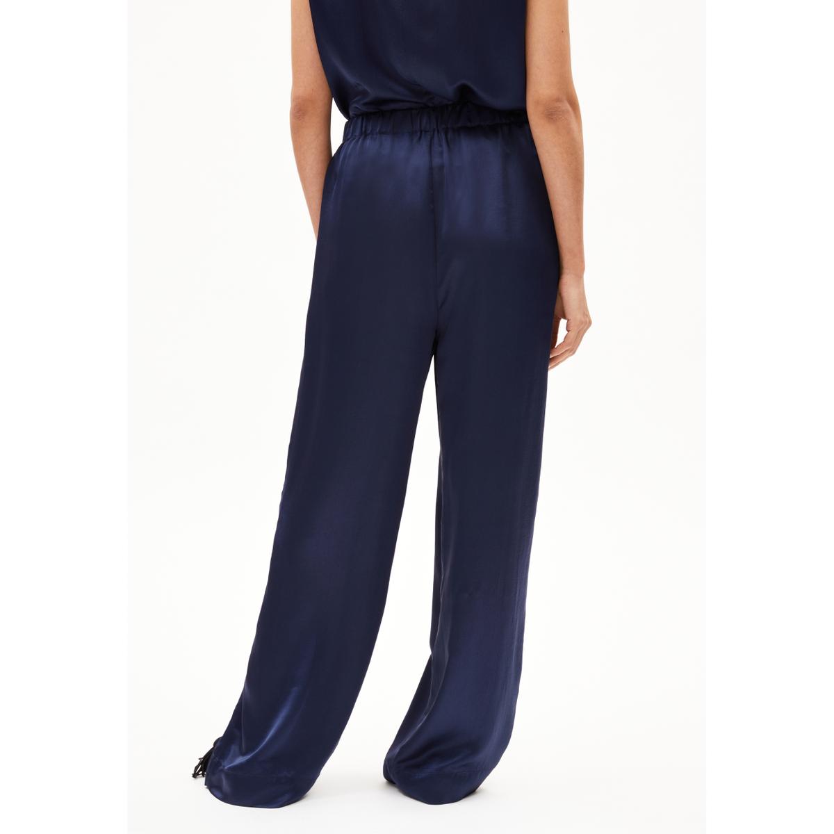 product/a/r/armedangels_30008146-3232_tinted-navy_4.jpg