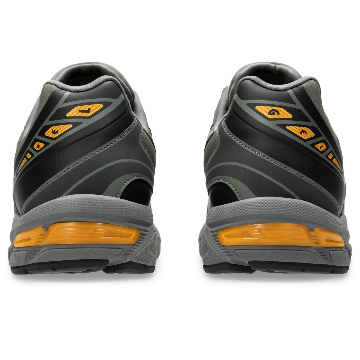 product/a/s/asics_1203a413_022_sb_bk_glb.jpg