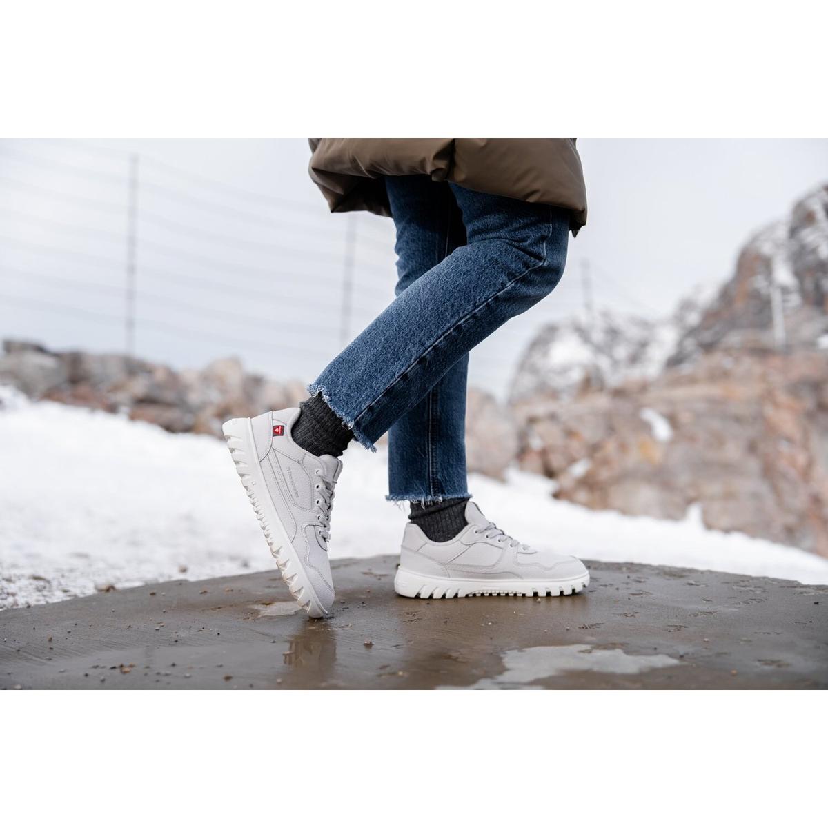product/b/a/barebarics_50290096_zing-frost-light-grey-white_3.jpg