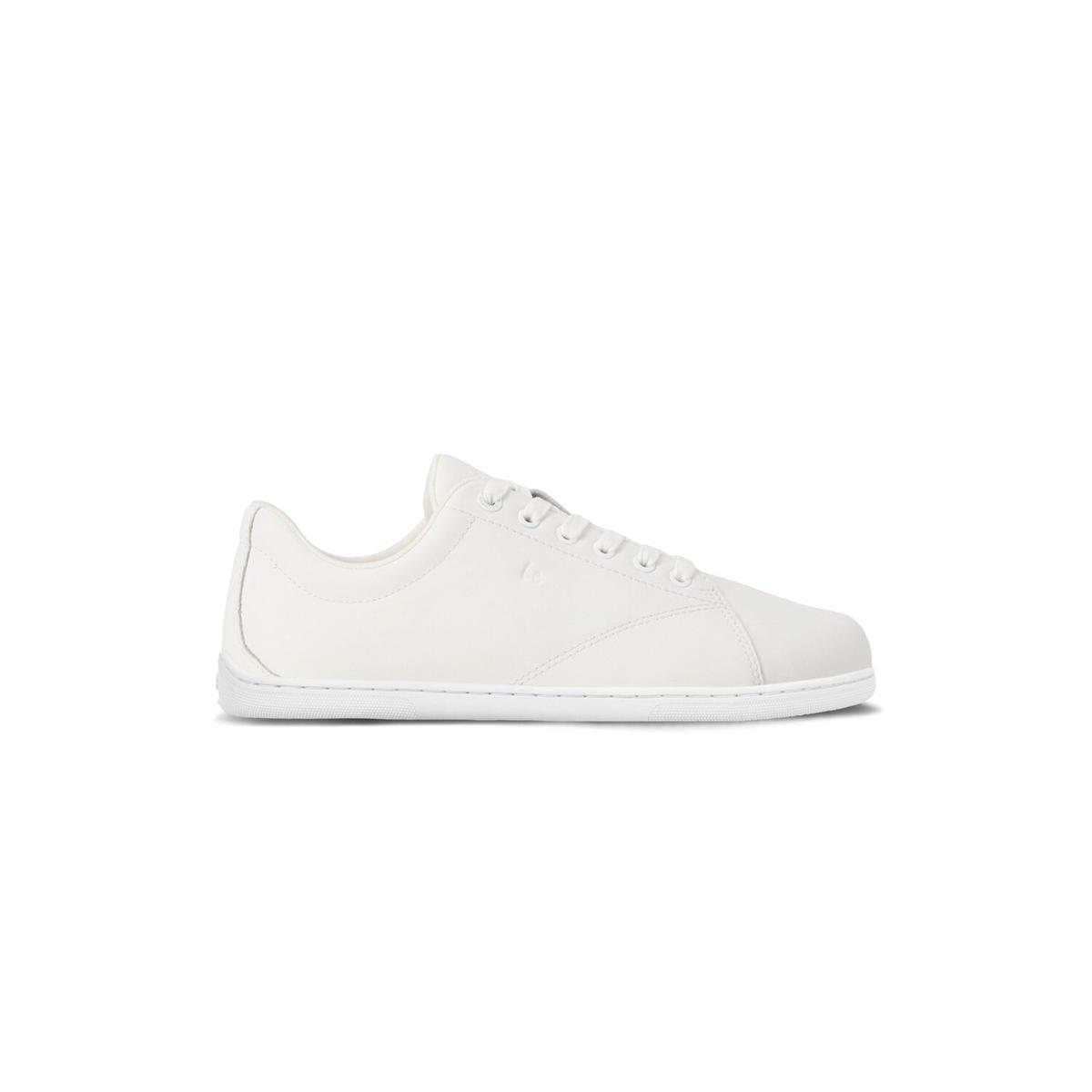 product/b/e/be-lenka_51340013_all-white_1.jpg