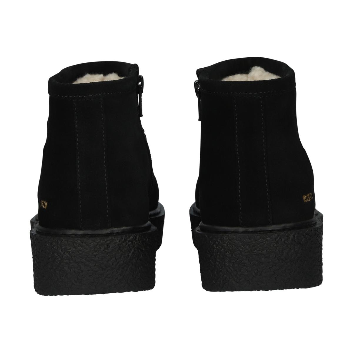 product/b/l/blackstone_el418.blk_black_4.jpg
