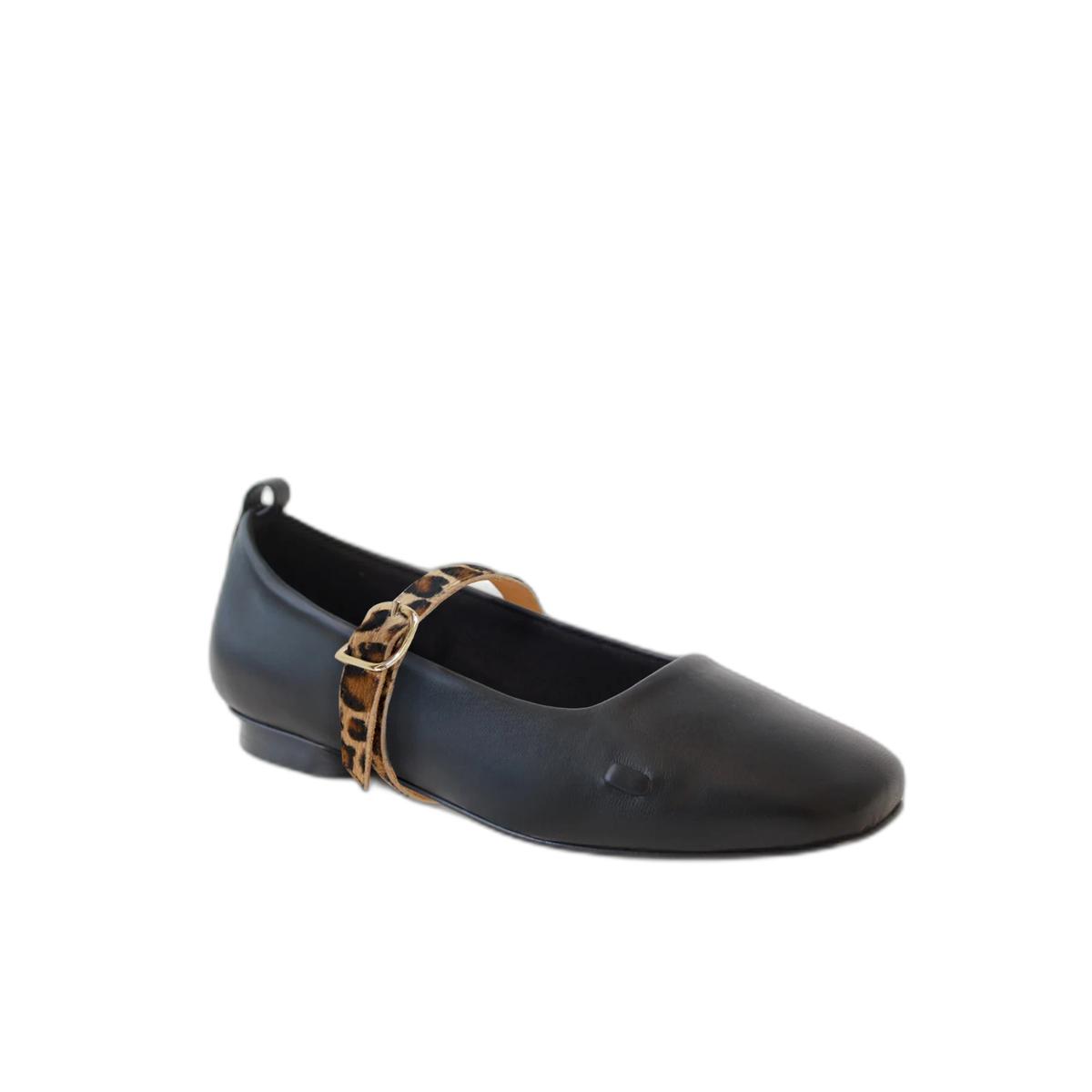 product/c/a/camia_9624807571747_black-leopard_2.jpg