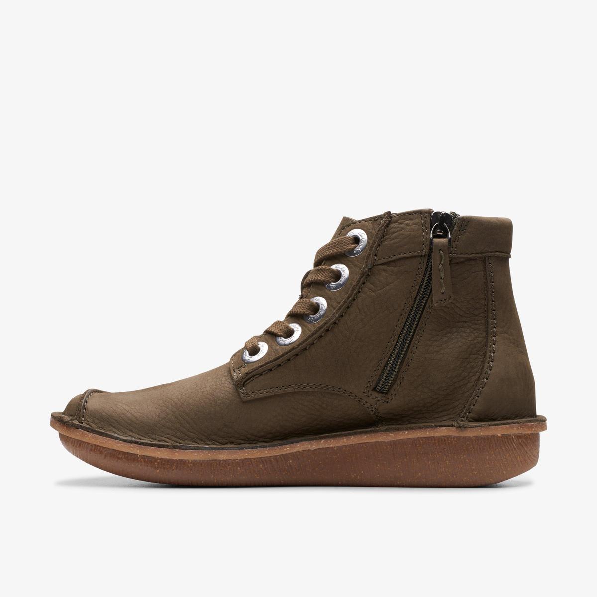 product/c/l/clarks_26173886_marron_2.jpg