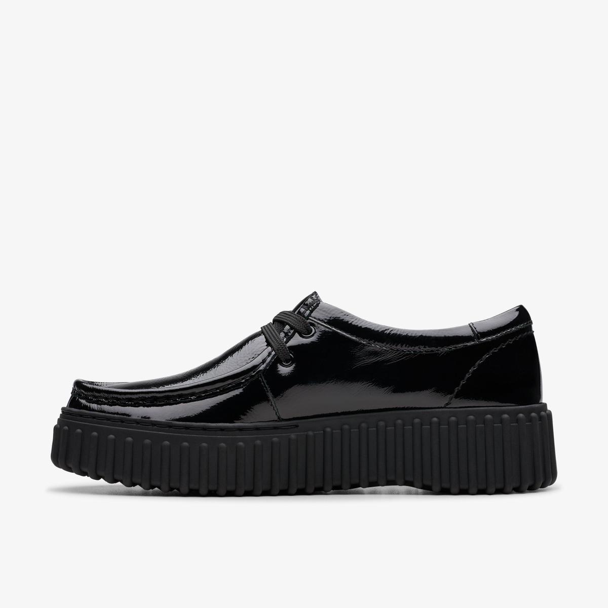 product/c/l/clarks_26179111_black_2.jpg